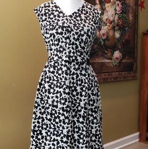 Black and White Dress XL